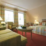 Romantik Astenkrone Отель 4*