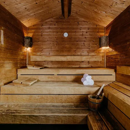 ホテル Romantik Astenkrone ヴィンターベルク