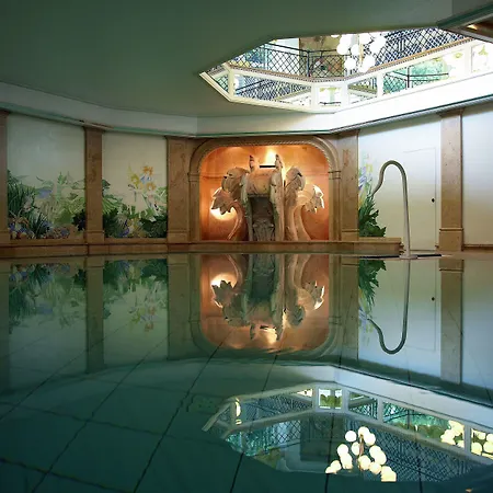 Romantik Astenkrone ホテル ヴィンターベルク