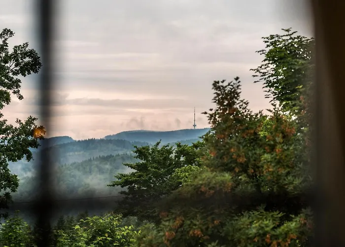 Romantik Astenkrone מלון