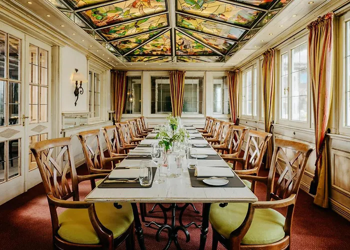 Romantik Astenkrone מלון 4*